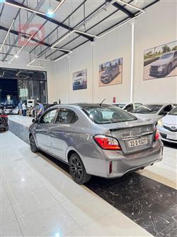 Mitsubishi Mirage G4